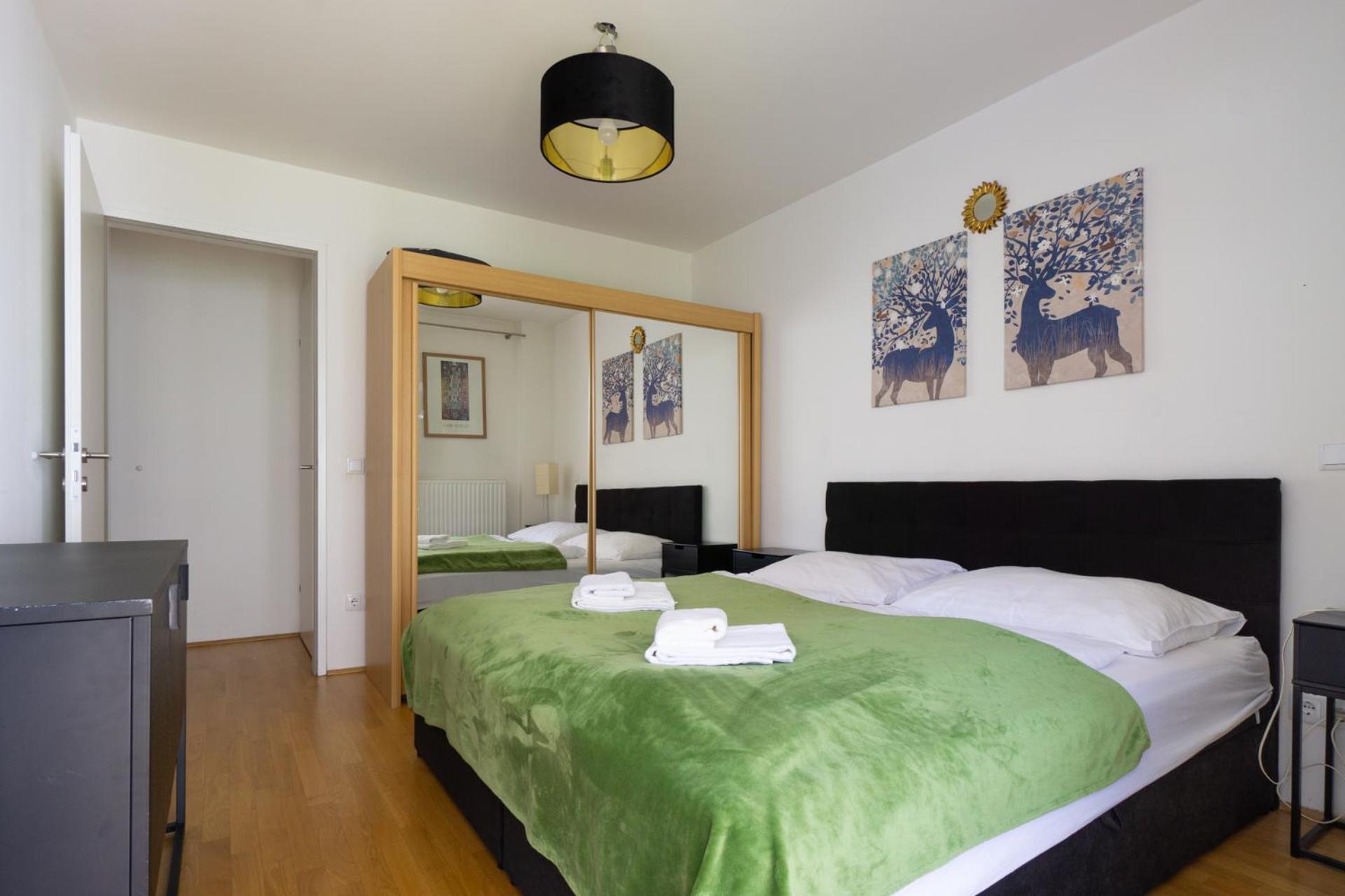 Apartment With Garden Close To Stadthalle, Westbahnhof Wien Eksteriør bilde