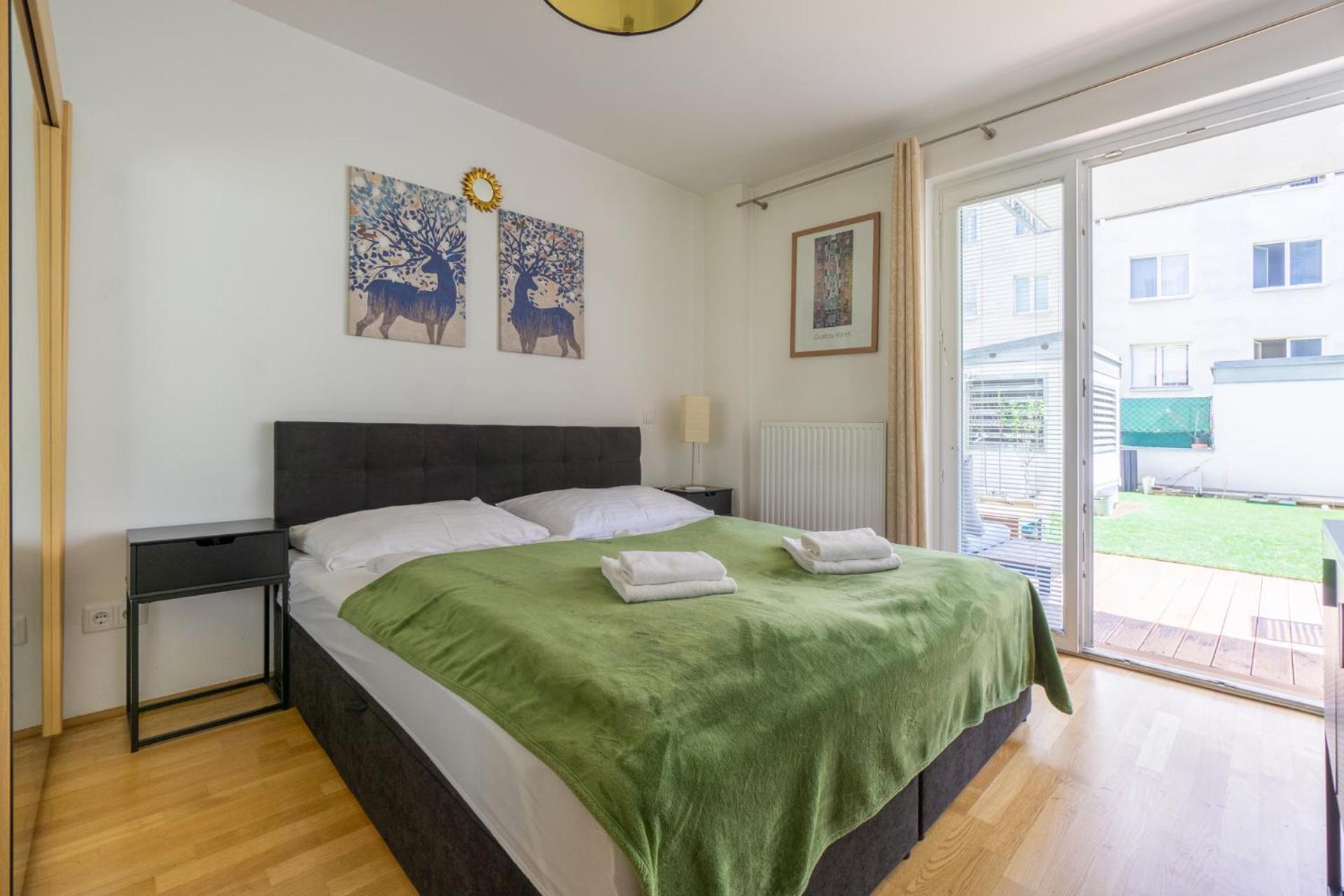 Apartment With Garden Close To Stadthalle, Westbahnhof Wien Eksteriør bilde