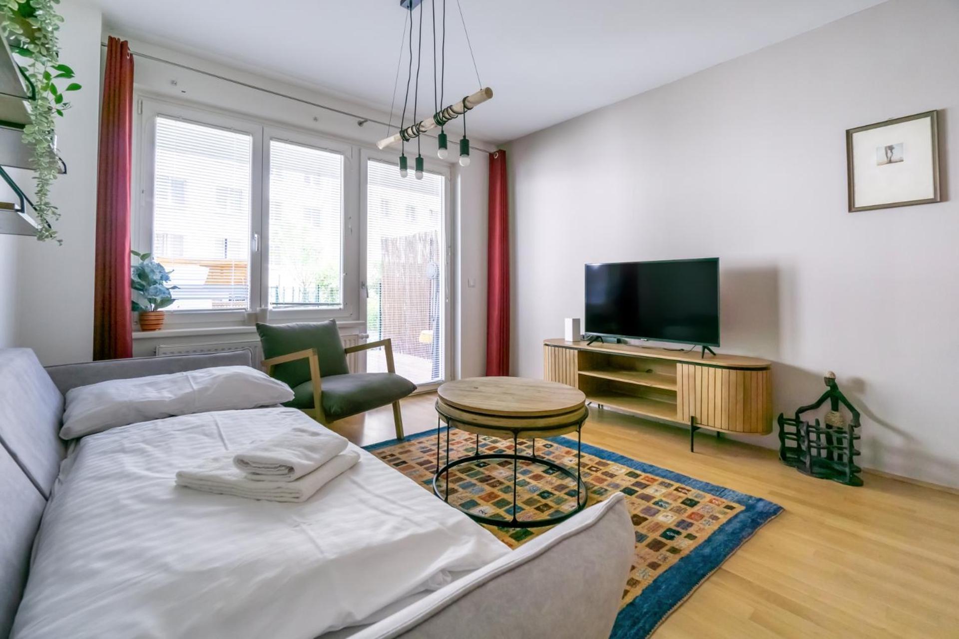 Apartment With Garden Close To Stadthalle, Westbahnhof Wien Eksteriør bilde